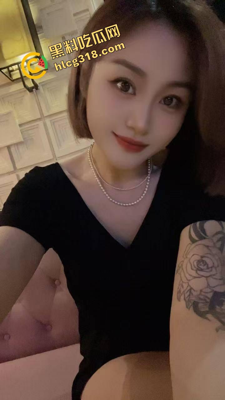 河南瓜友求助女友一边被干一边反思人生,为什么长得清清纯纯的,怎么做到口爆吞精不眨眼?这该怎么答?-2