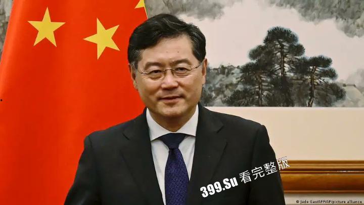惊天大瓜!外交部长秦刚被罢免!成为我国建政以来任职时间最短的中国外长!秦刚包养的凤凰卫视花旦傅晓田 居然是个间谍!!!!-1