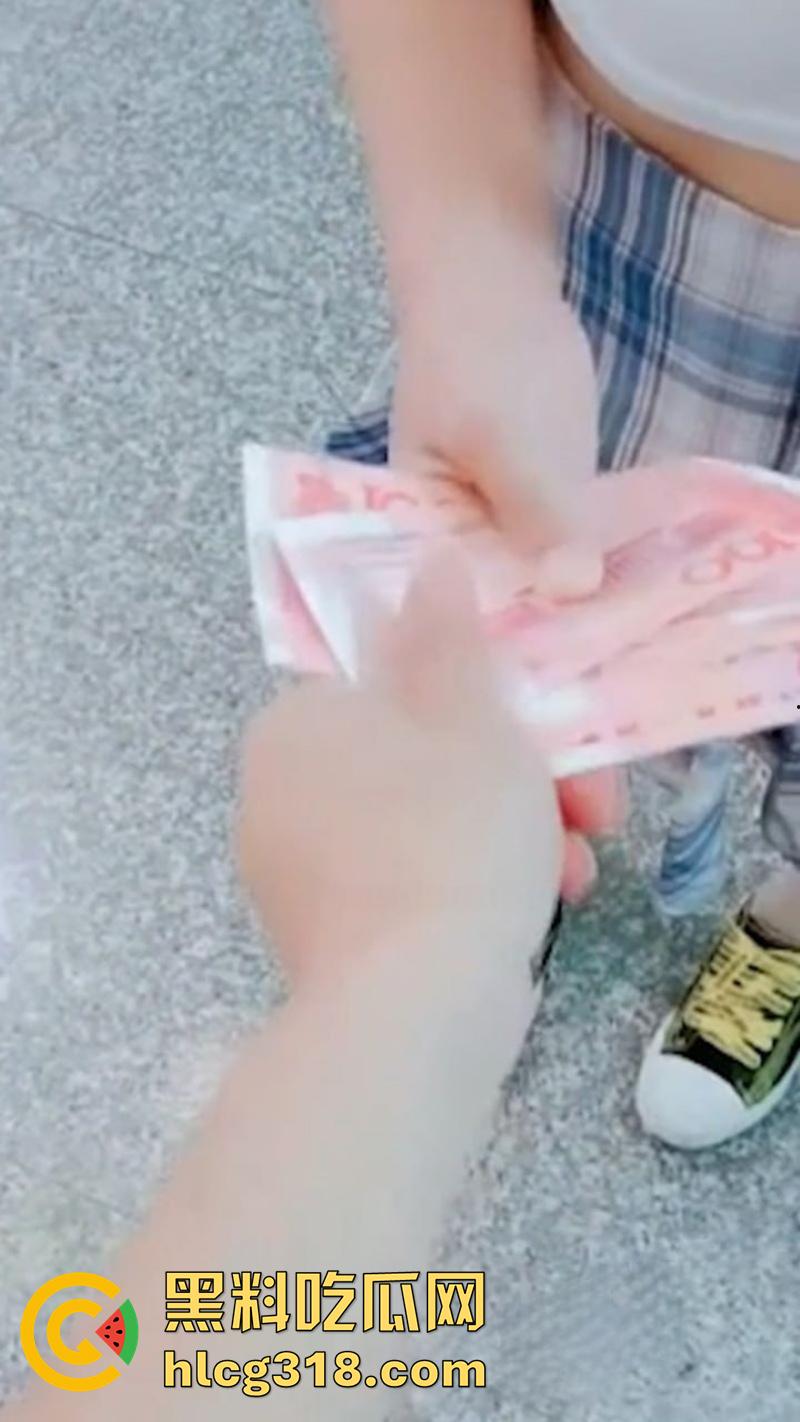 苏州科技大学【邹妍】,06年处女大学生,勤工俭学卖初夜赚钱,聊天记录和做爱视频被曝光!-7