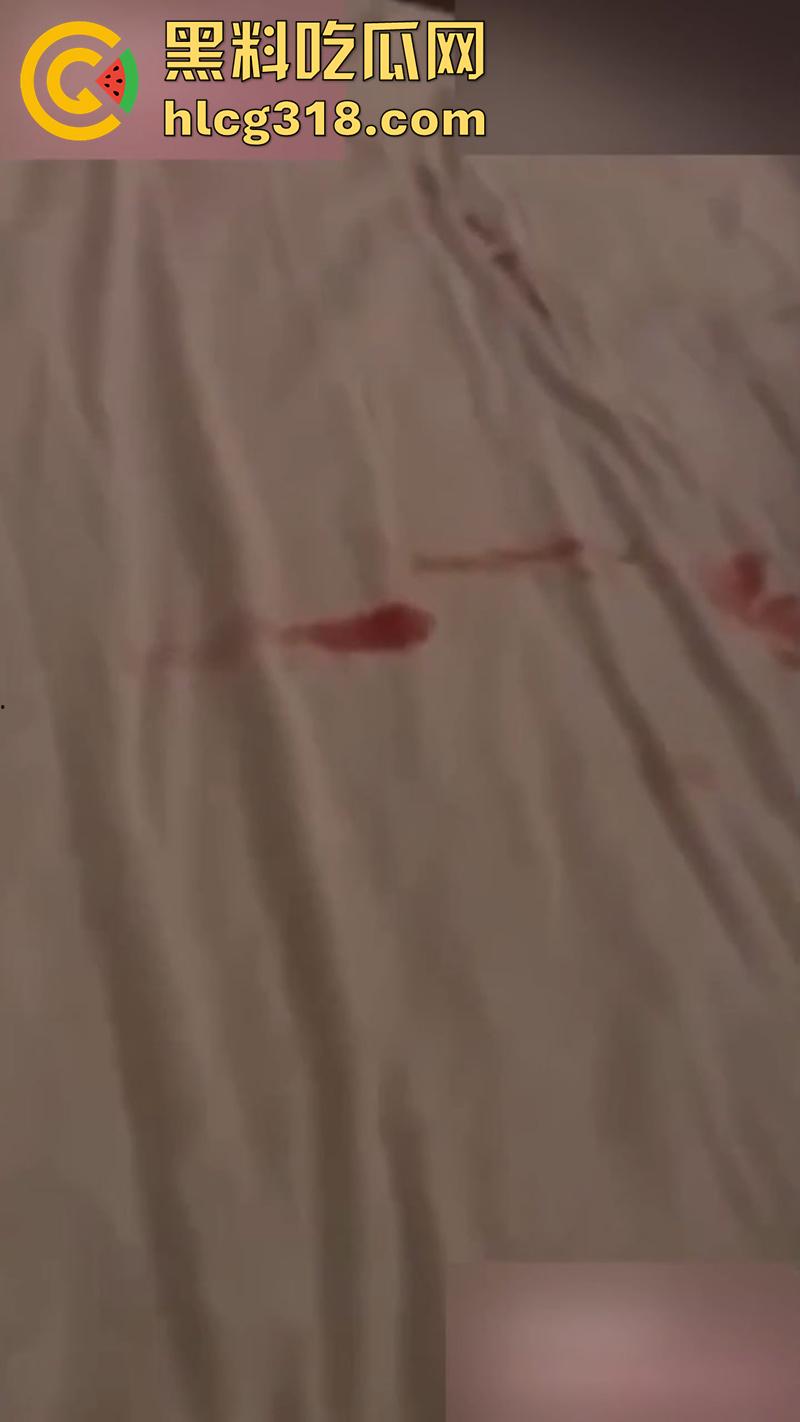 苏州科技大学【邹妍】,06年处女大学生,勤工俭学卖初夜赚钱,聊天记录和做爱视频被曝光!-12