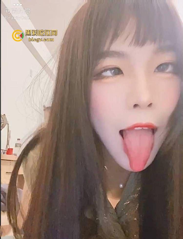 极品反差巨骚台妹【林琳】私密自拍泄密，骚劲十足让人直呼必打卡！-4