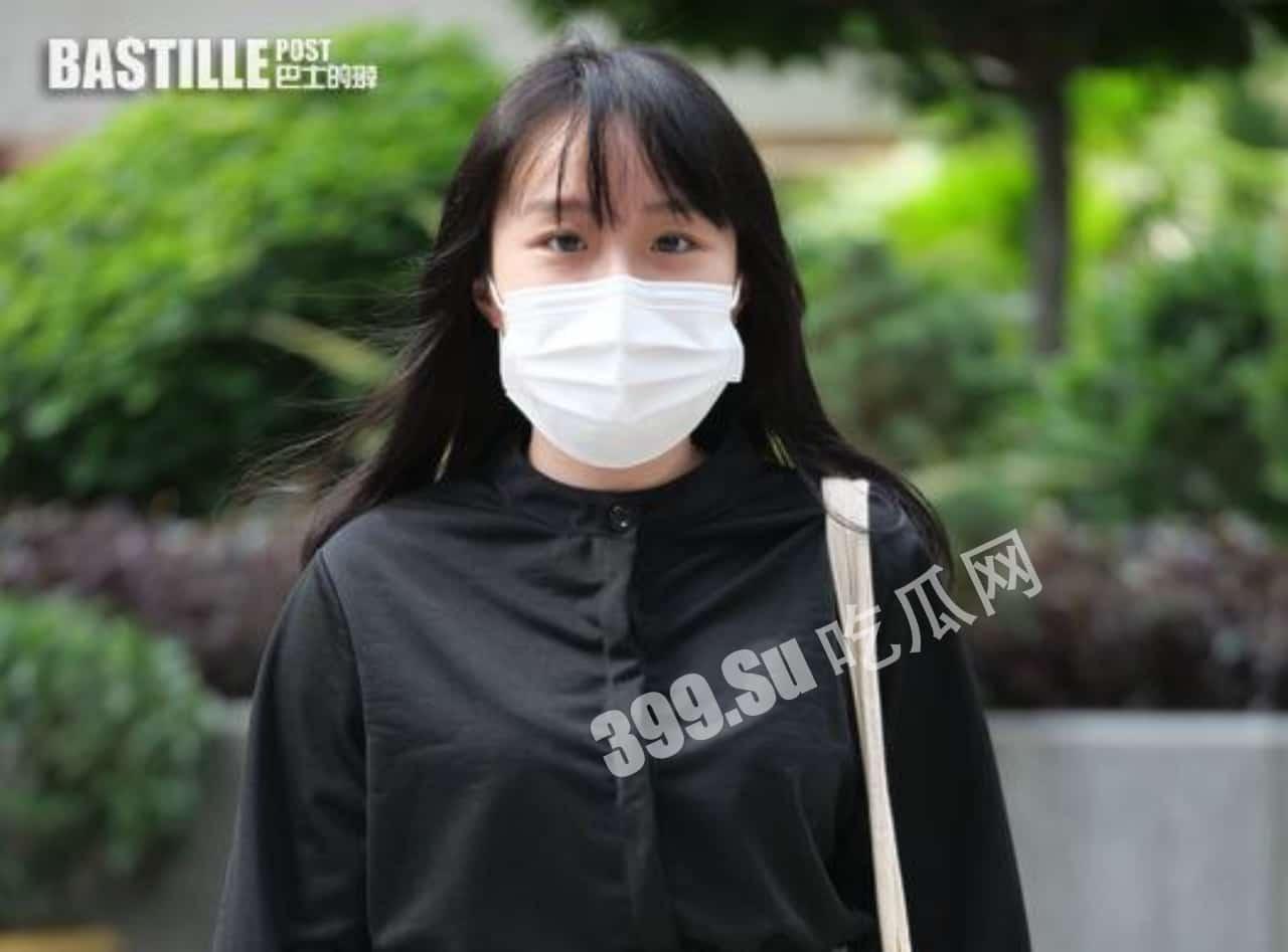 童颜巨乳  台湾前区议员 梁凯晴刑满出狱 回乡全裸直播被网民发现-6