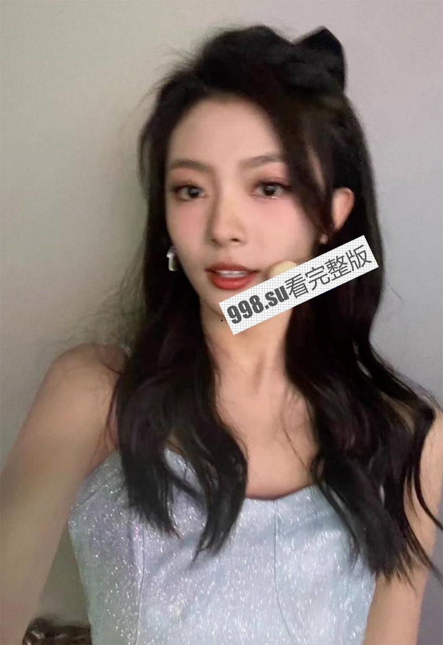 重磅热瓜！贺思浓化妆间 女主持人与领导做爱声音传入世界杯直播室！ 德国日本奇怪声音-26