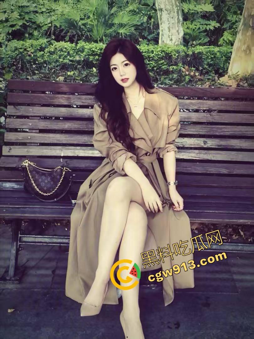 被扩张到失禁的发情母狗,肛门成了供人蹂躏的洞口,阴环母狗菊穴失守,高潮像溃堤般喷涌!-2