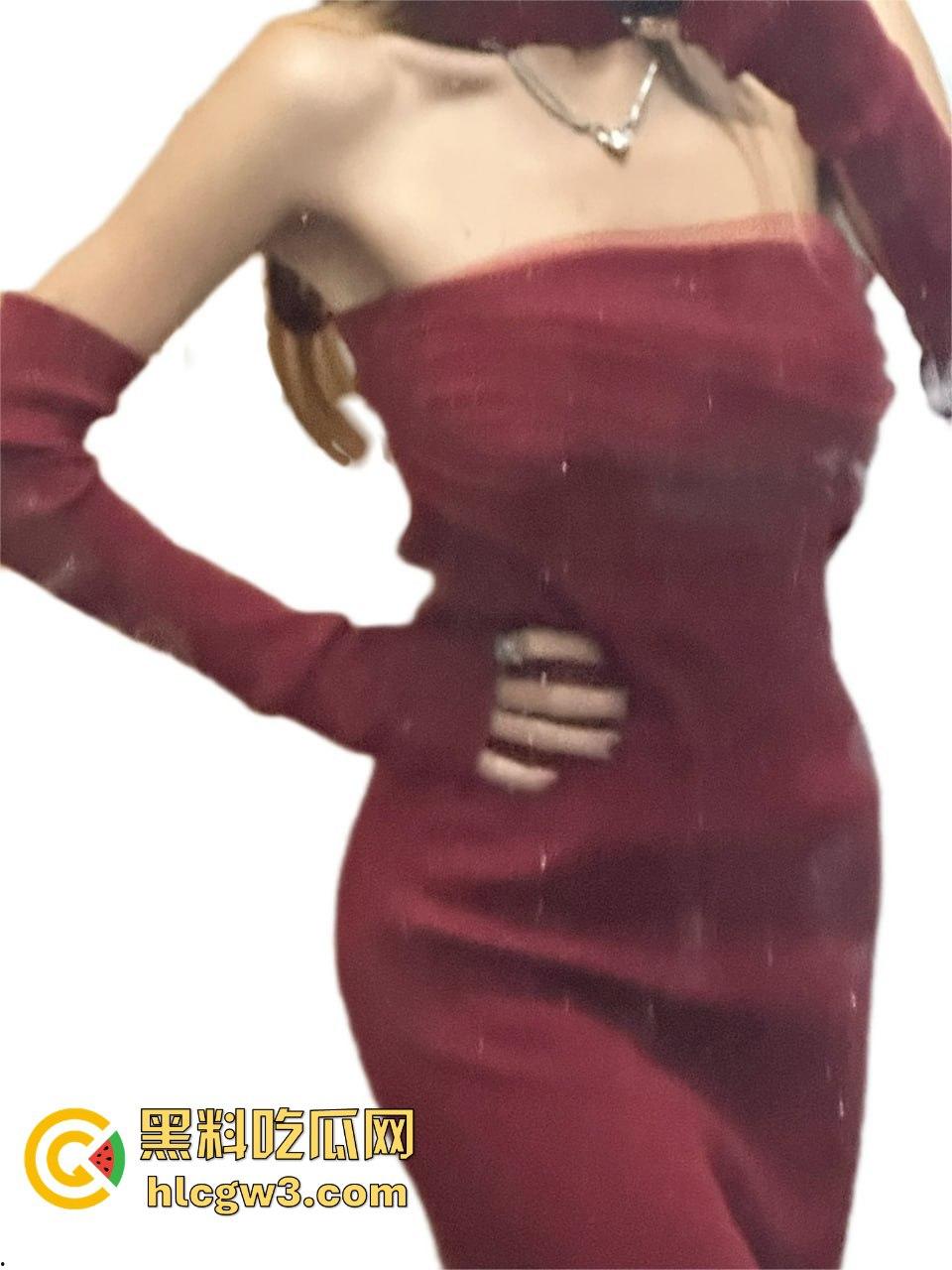 推特【超能电磁炉神教教主】杜从流,反差婊到炸裂 完美身材美乳嫩穴,自慰啪啪视频看得人手都麻了!-21