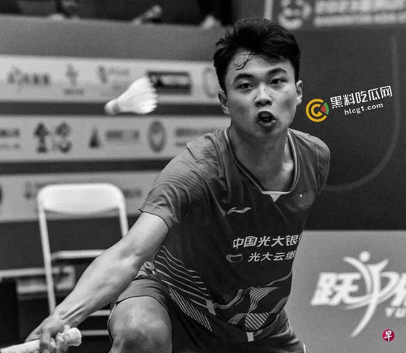 全网热搜!中国羽毛球员小将 张志杰 比赛中途昏厥去世 令人悲痛 现场视频直达-2