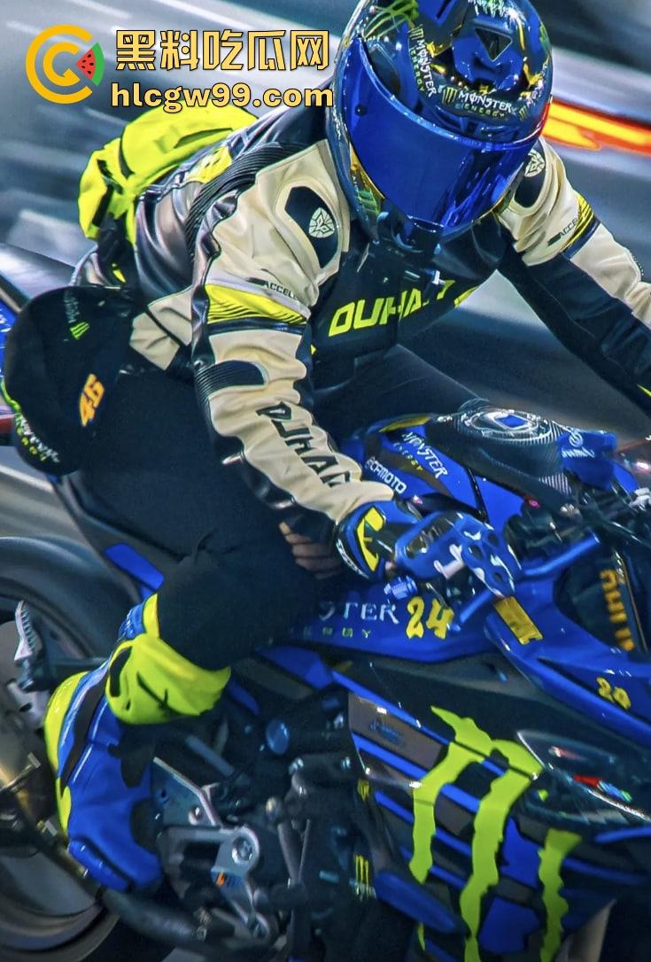 重庆22岁摩托博主【蓄意喵喵拳】抬头骑摩托玩命秀逆行甩头,受伤住院还水滴筹,这波操作真是秀到飞起!-11