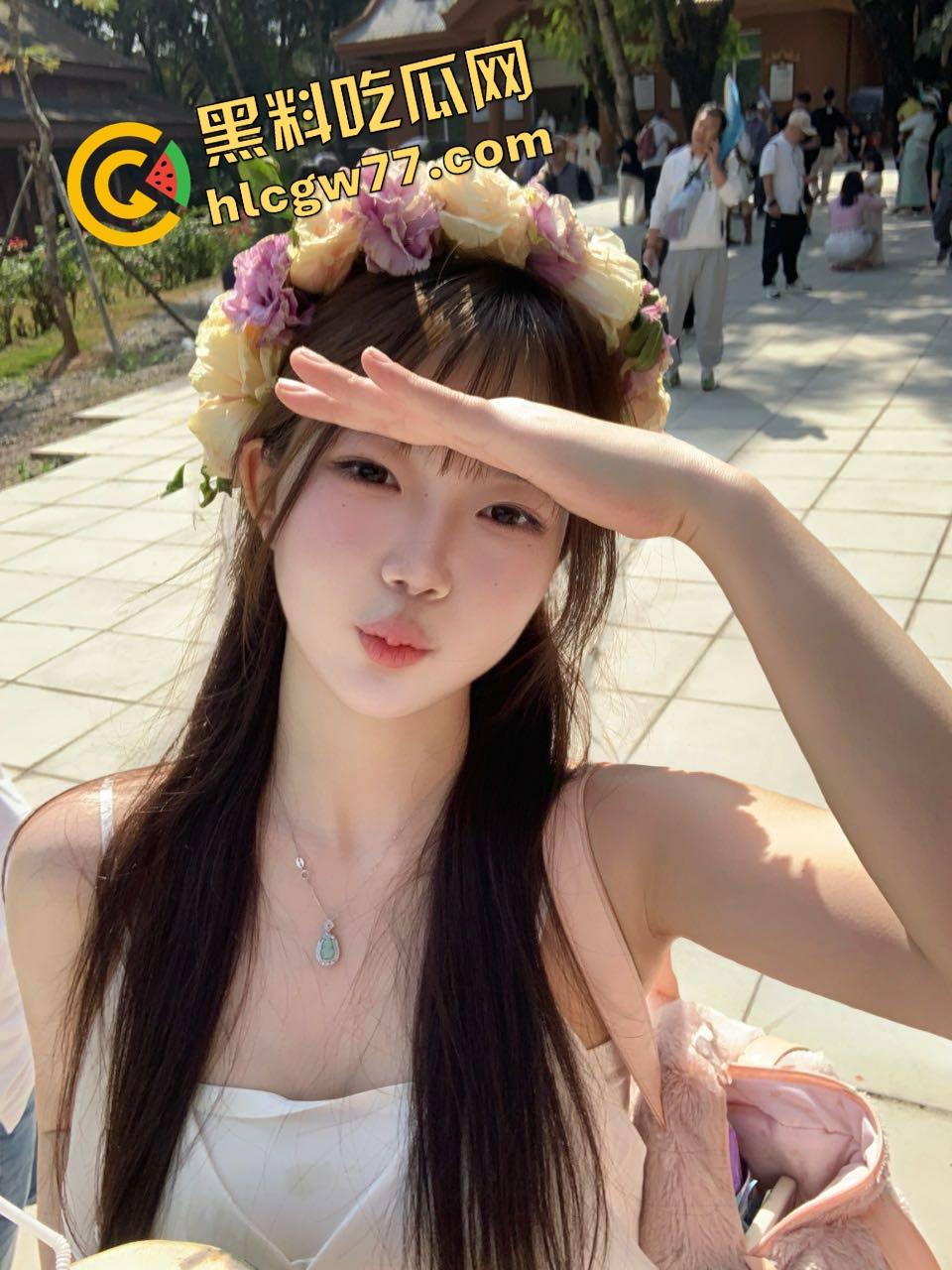 合肥『鹿鸣』反差黑料炸裂,纹身白虎肉穴自拍内射流出,纹身嫩穴配黑丝,叫得像开机启动声!-2