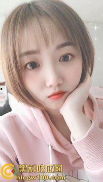 长沙反差母狗【余美婷】老公不在家性瘾犯了,被网调拍摄各种视频照片,这嫩乳肥臀真的看的带劲-8