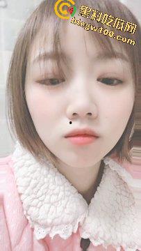 长沙反差母狗【余美婷】老公不在家性瘾犯了,被网调拍摄各种视频照片,这嫩乳肥臀真的看的带劲-9