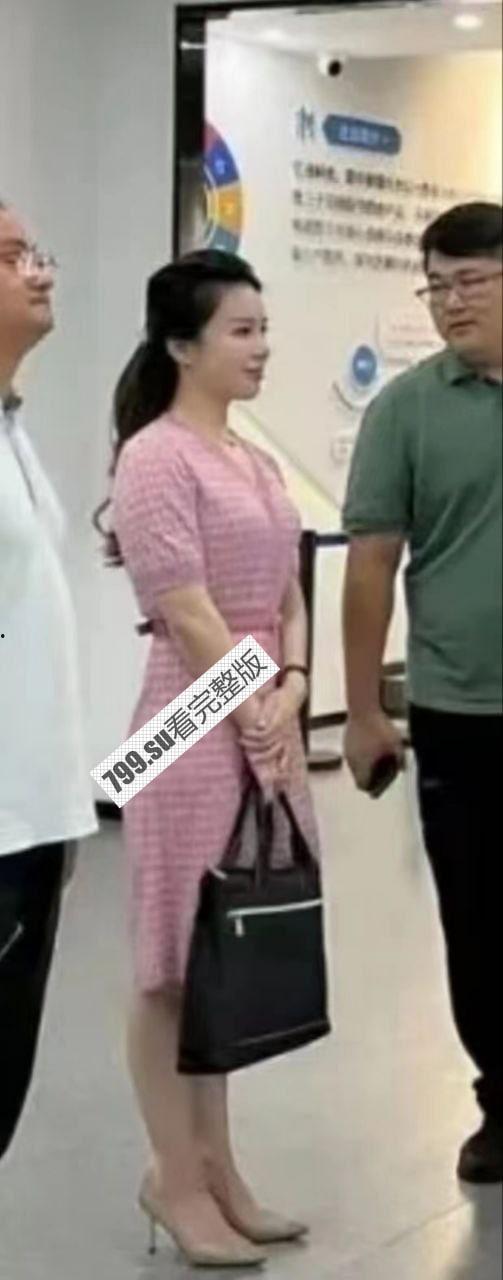 扬州副市长和副局长戴璐的瓜!扬州商务局副局长戴璐与副市长 婚房多次偷情被老公录像曝光 【40分钟视频】-8