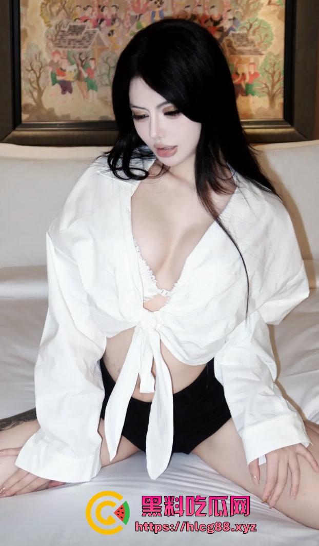 澳洲23岁假名媛『卢婷』卖逼成富一代,华人圈认证金牌援交女,专钓华裔大佬富二代,白富美靠爹她靠卖!-6