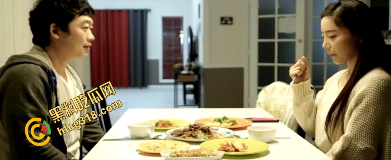 韩国三级《热情的邻居》,性感邻居短裙撩骚,沙发厨房女上狂战,爆操腿软爽翻天!-1