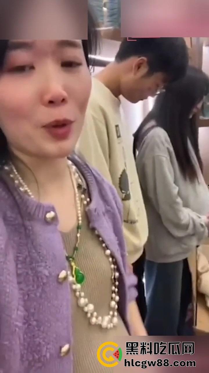 孕妇挺8个月大肚,竟发现亲妹妹怀了自己老公的孩子,姐妹双双怀孕4个月重叠,姐夫太牛逼了!-7