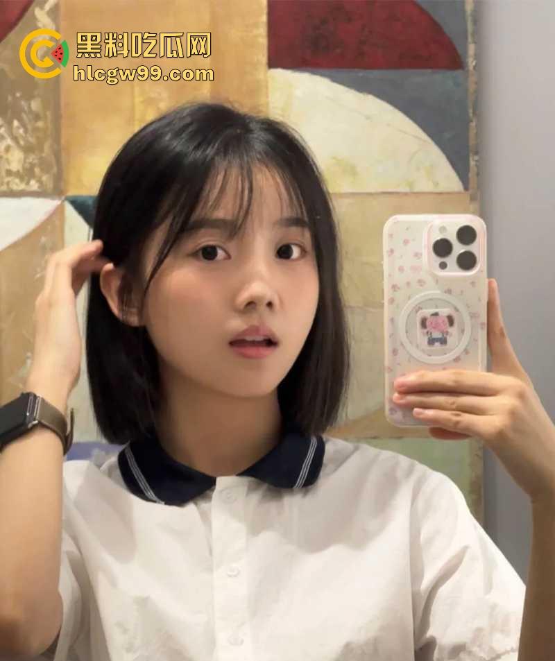 西安大学清纯反差学生妹【林莹】裸聊自慰视频被渣男曝光,全程露脸反差至极,很有撸点!-3