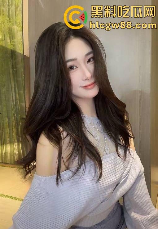 抖音极品高颜值网红【百利甜甜】黑丝学生装 露脸自慰 高级粉丝群福利大放送 先射为敬!-14