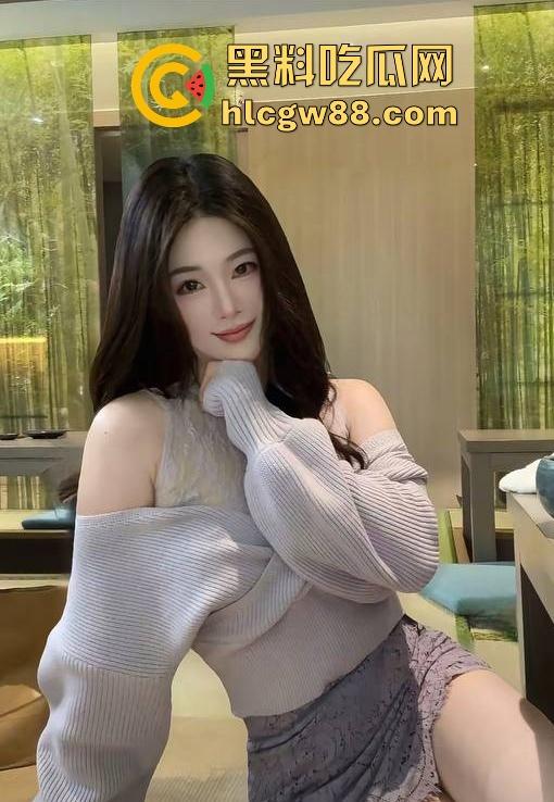 抖音极品高颜值网红【百利甜甜】黑丝学生装 露脸自慰 高级粉丝群福利大放送 先射为敬!-16