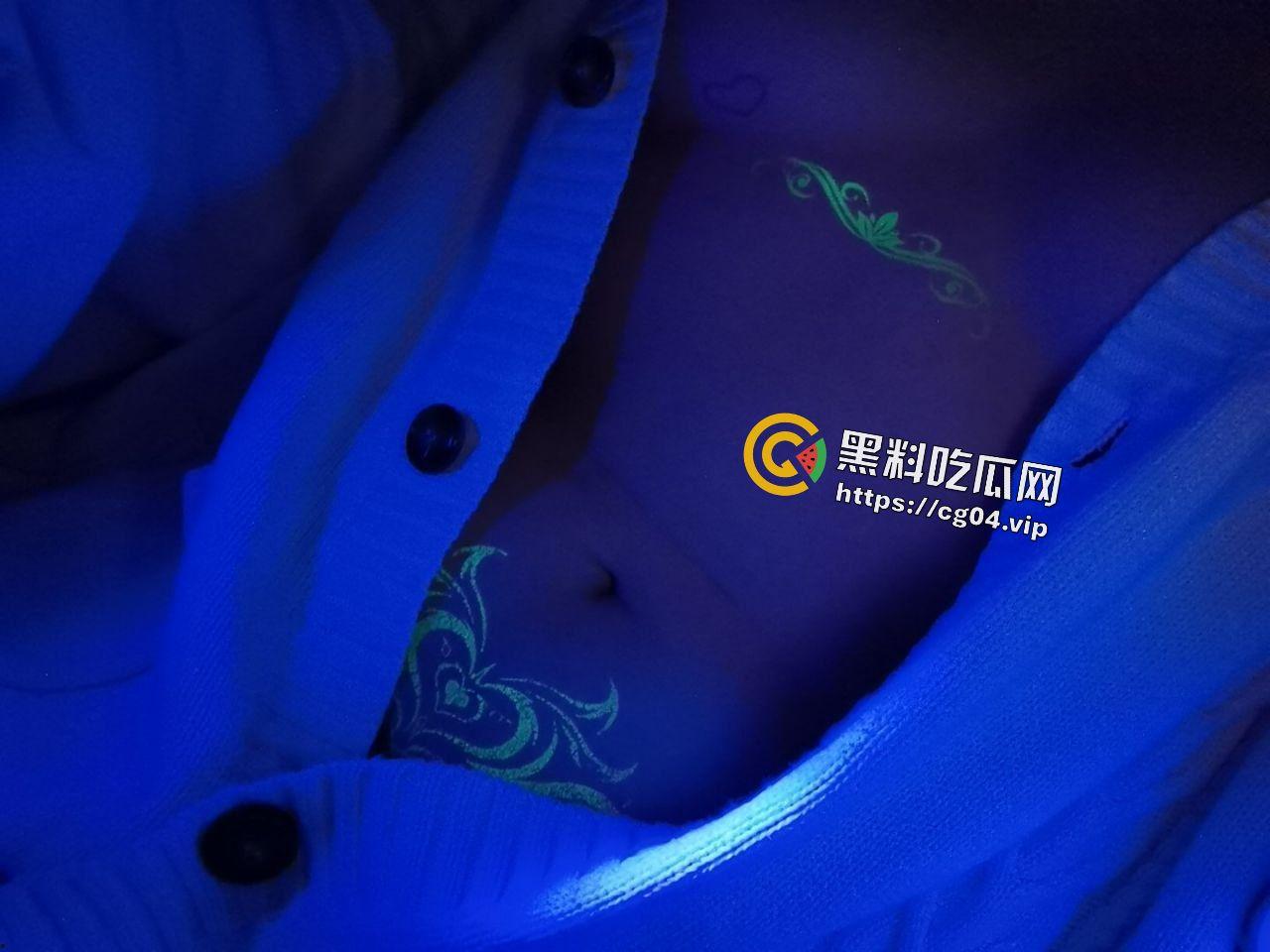 医生是只你的谎言 你是福利姬!开盒【Miruku】泌尿科医生下海做福利姬 主打的就是专业对口-8