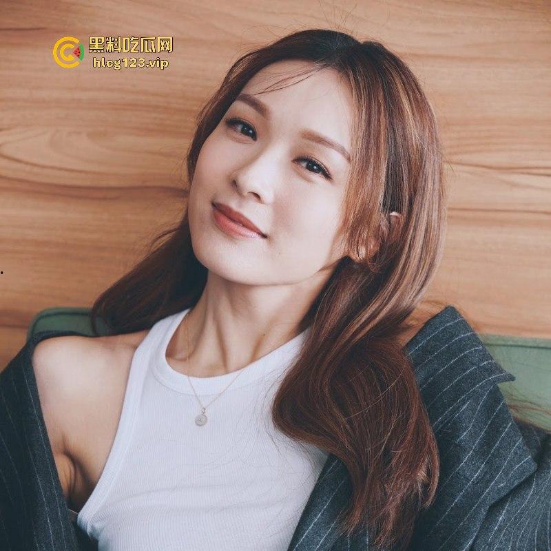 香港TVB新晋视后【李佳芯】港剧女神大学时期黑历史流出!极品身材尤物看着都爽!-9