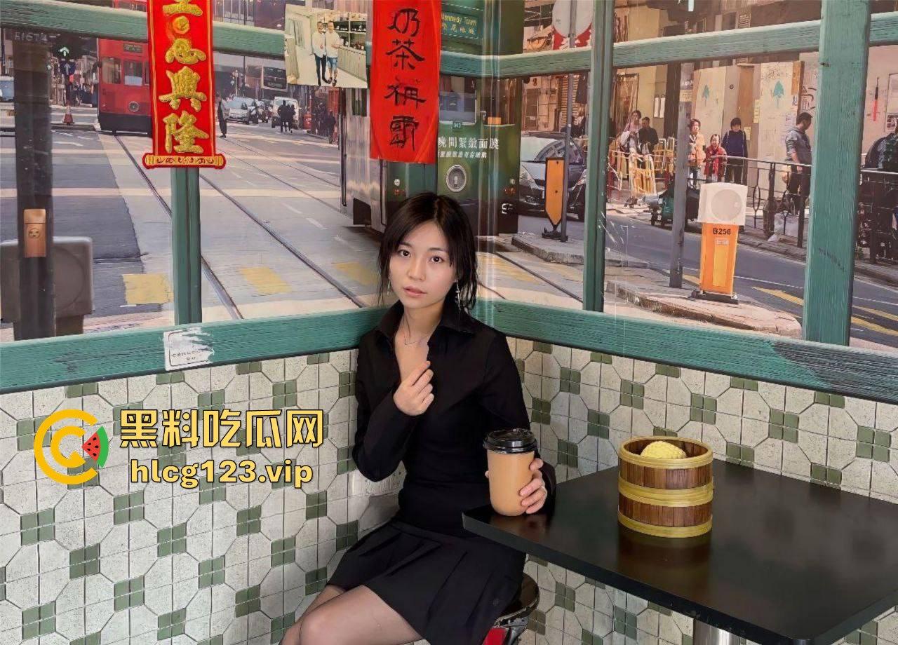 极品气质美女张珊珊重磅泄密!黑丝无内性感啪啪,后插口交全程听话!-2