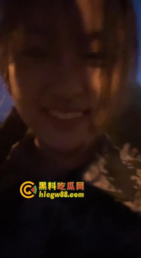 大连姐夫操上小姨子被抓包,聊天记录爆出大学生妹妹被姐夫干翻,姐姐曝光骚逼妹妹自慰插逼视频!-8