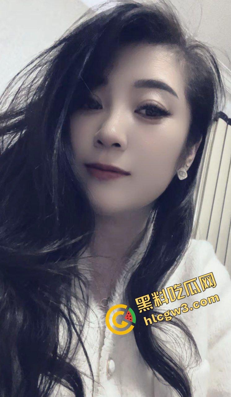 兰州95后风骚黑丝少妇『罗娜』和孕妇老公双人搞偷情 wx聊骚酒店刺激后怼干炮!原创曝光!-4