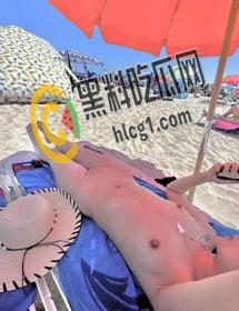 反差纯情女大学生 Ahri0716的放荡生活合集！全裸秀无毛一线天嫩穴展露无余！-3