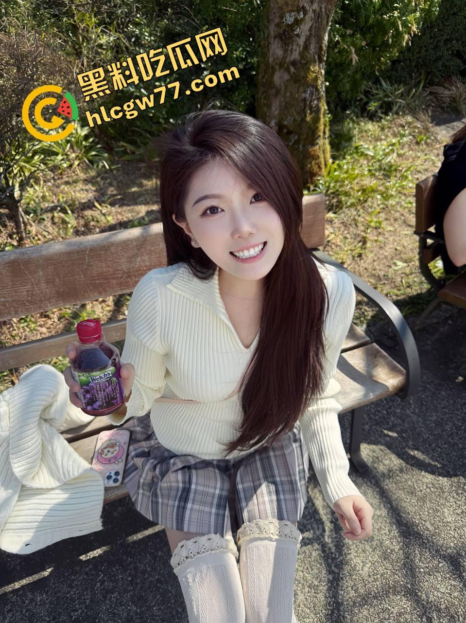 呼市鹏辉地产『杨梦琪』出轨私拍曝光，私下撩骚被老公发现 忍而不发揭露黑料，骚母狗撩客户颜射一脸！-4