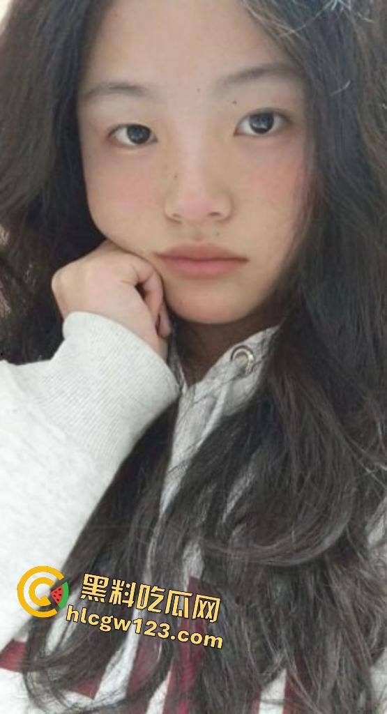 浙江金华科贸24级【张淑娟】脚踏多船圈钱给富二代内射,老实人给一千元生活费被用来打胎!-1